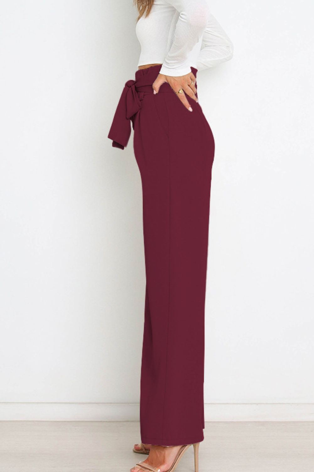 Women’s Wide-Leg Trousers – High Waist – Tailored Fit – Bow Waist Detail – Flowy Fabric