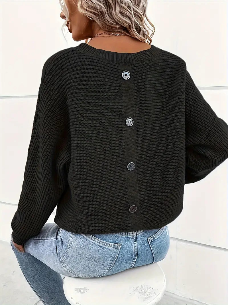 Women's elegant round neck sweater with batwing sleeves