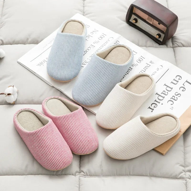 Women's non-slip fluffy house slippers