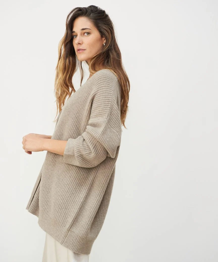 Women's thin knit button-down v-neck cardigan