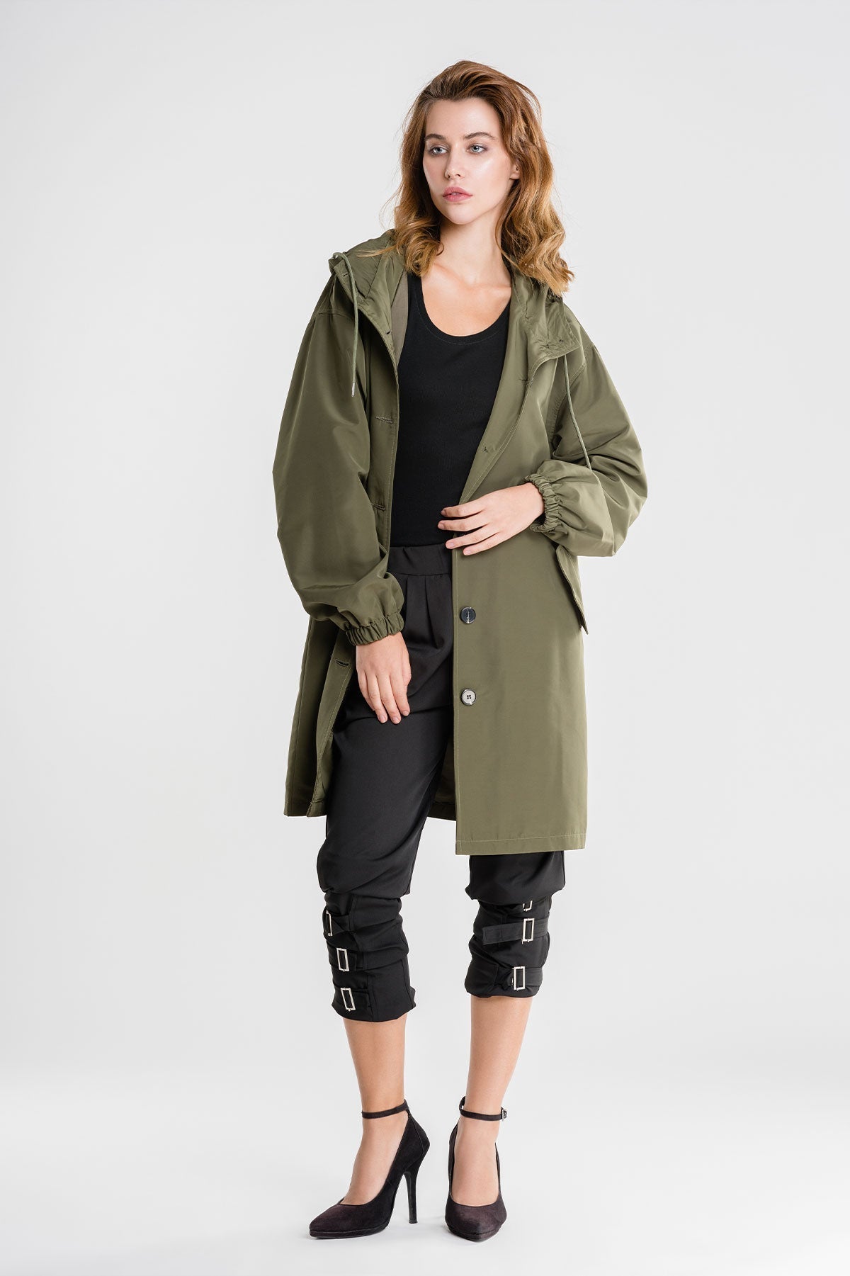 Women's plus size mid-length windbreaker jacket
