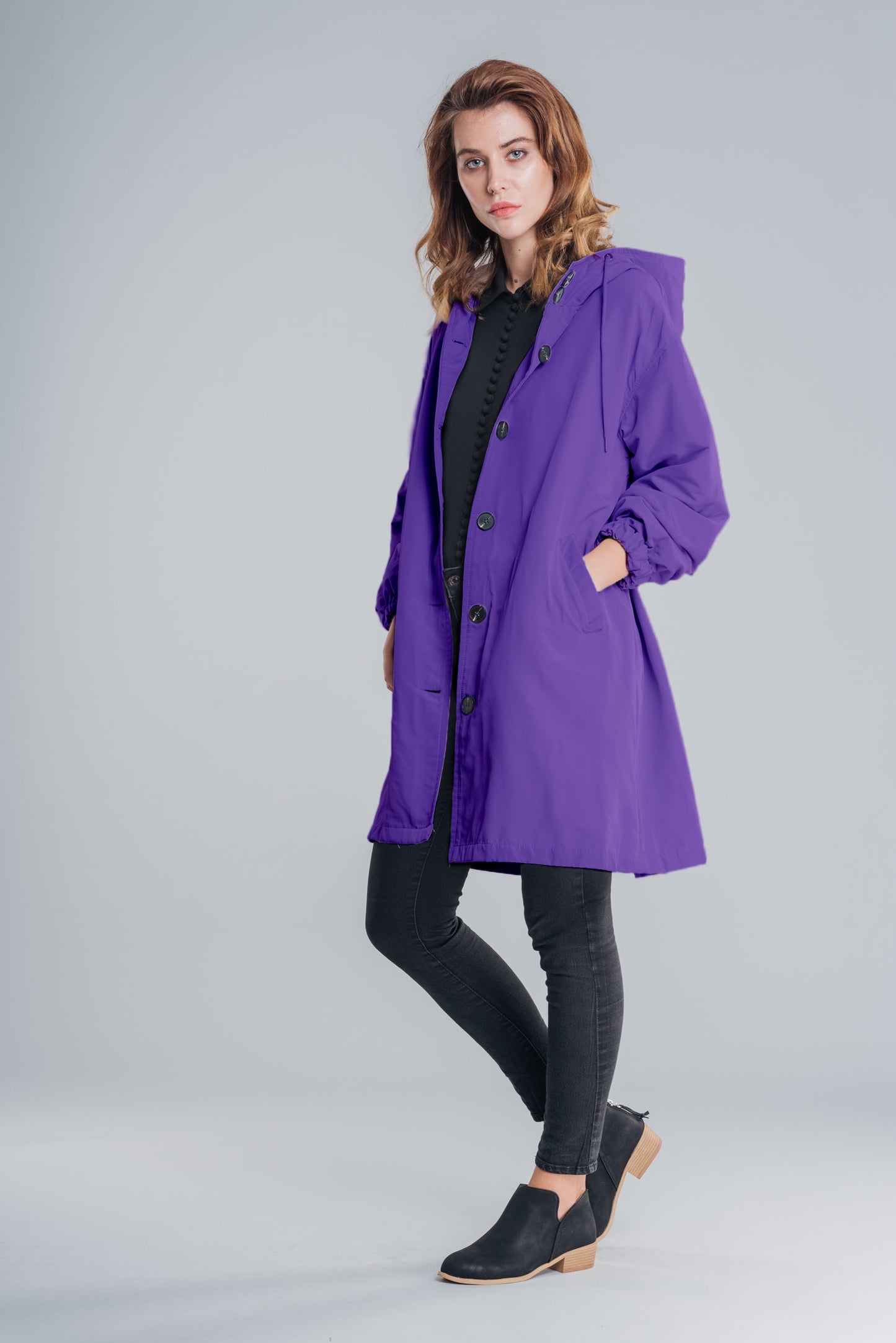 Women's plus size mid-length windbreaker jacket