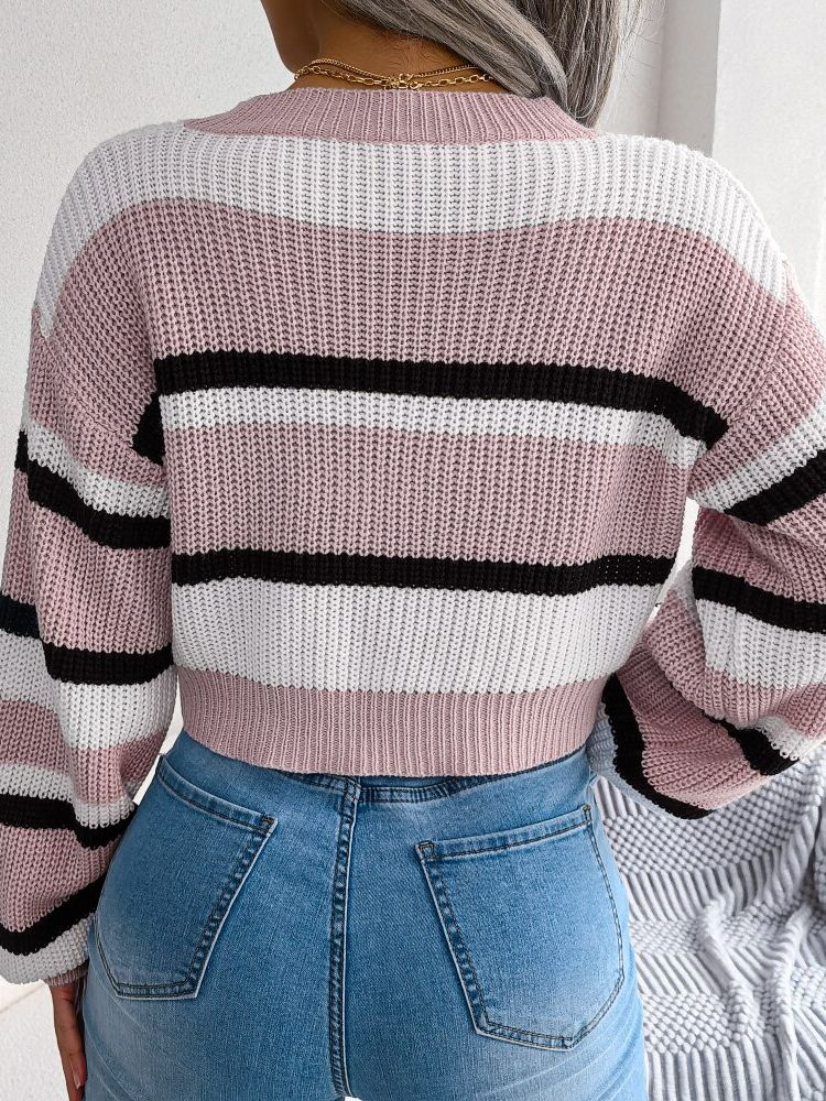 Striped Relaxed Fit Cropped Sweater