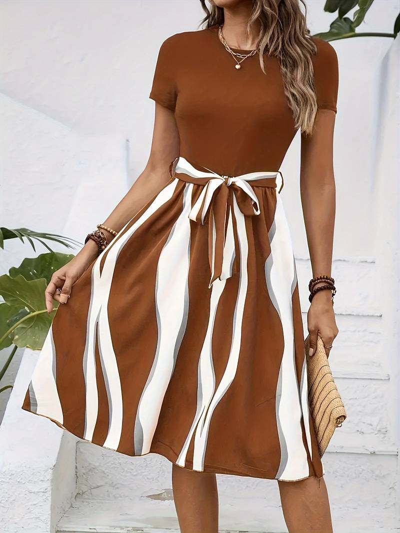Women's Dress - Short Sleeve Crew Neck - A-Line Knee Length - Waist Tie Striped Pattern