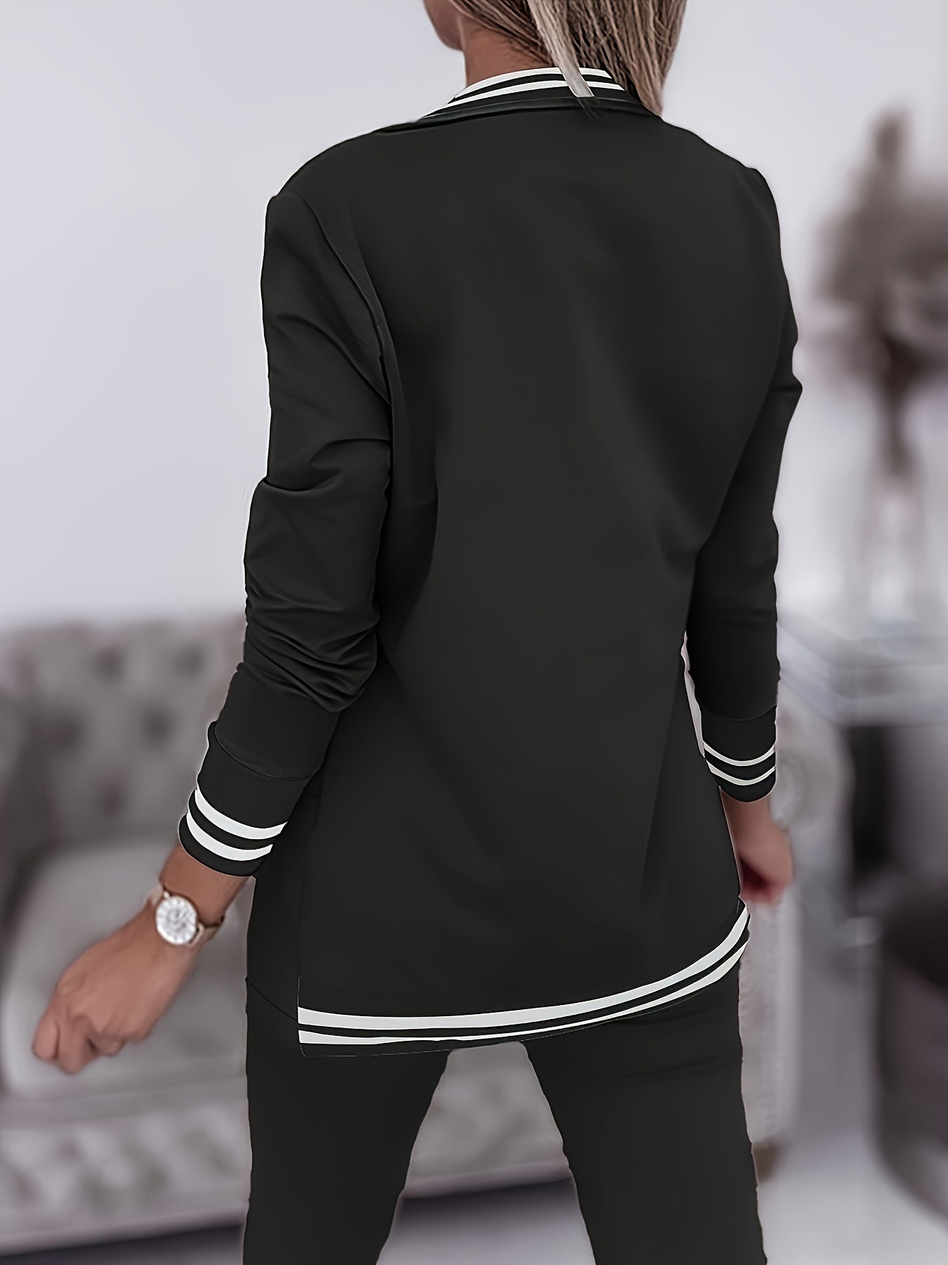 Striped collar two-piece casual suit with blazer and joggers for women