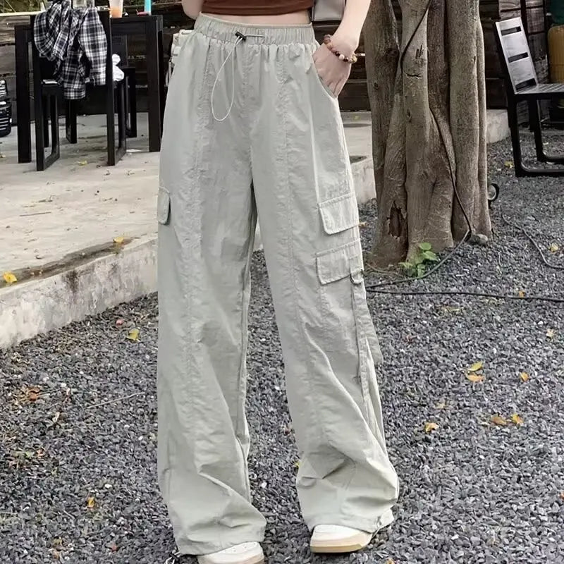 Women's stylish trousers with pockets