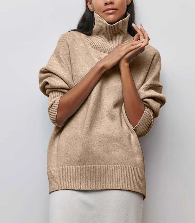 Women's knitted turtleneck