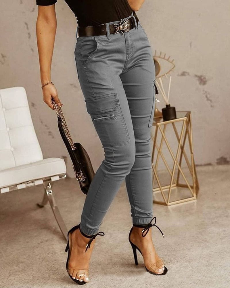Women's stylish mid-rise cargo pants