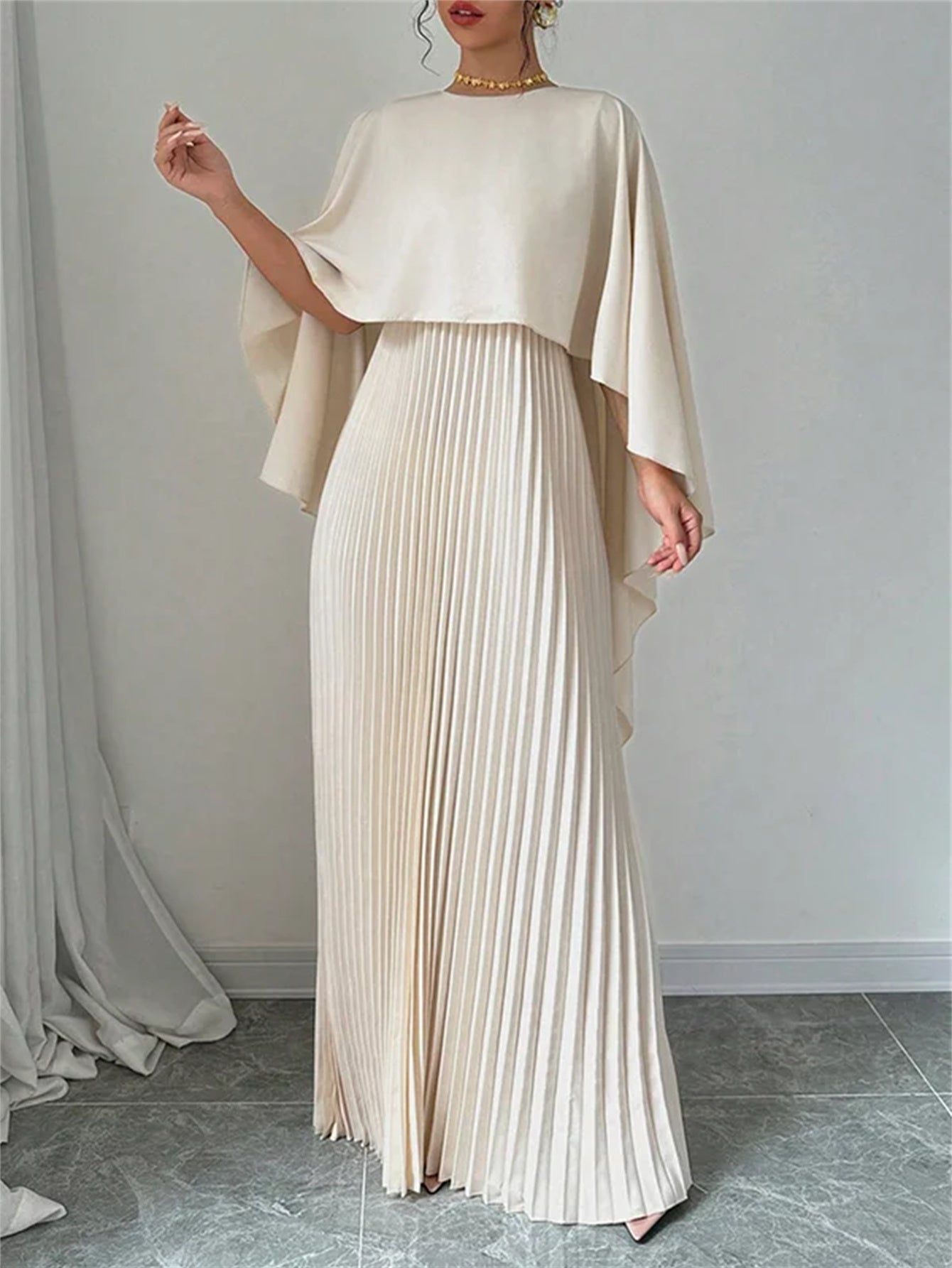 Elegant Pleated Maxi Cape Dress