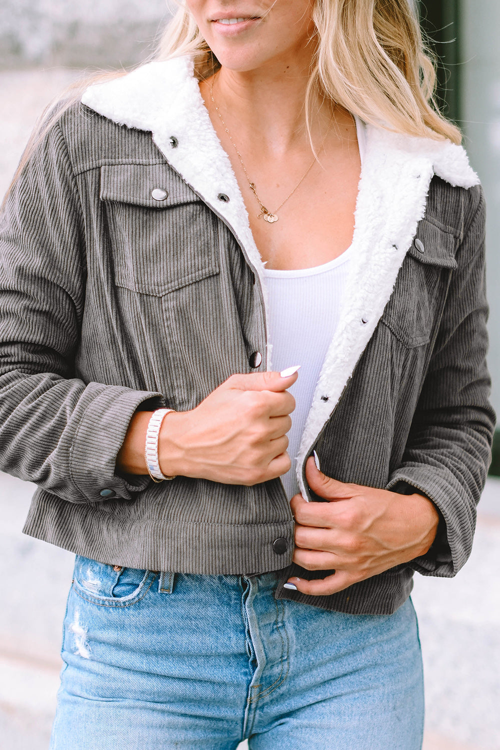 Women's Corduroy Jacket - Cropped Fit - Faux Shearling Collar - Button Closure