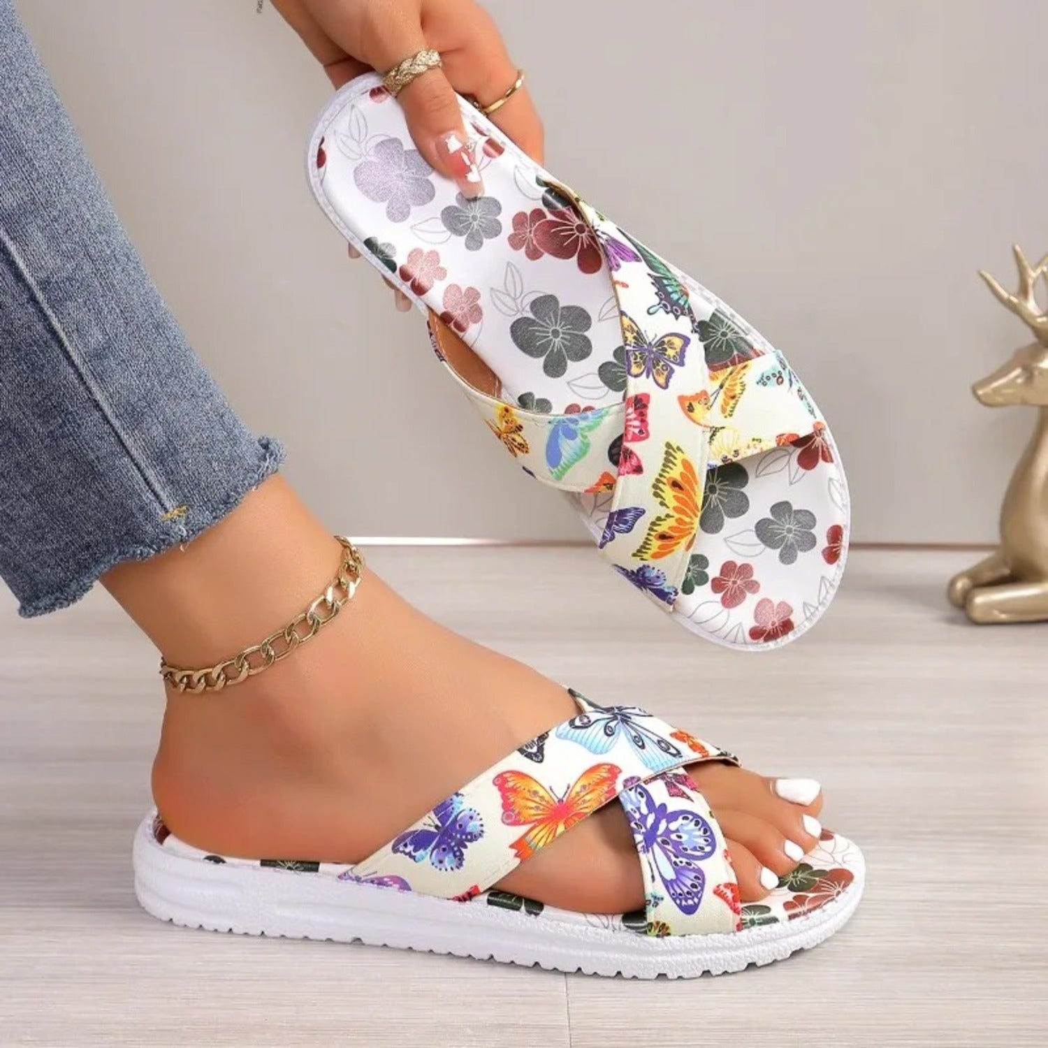 Printed Cross Strap Stylish Slippers