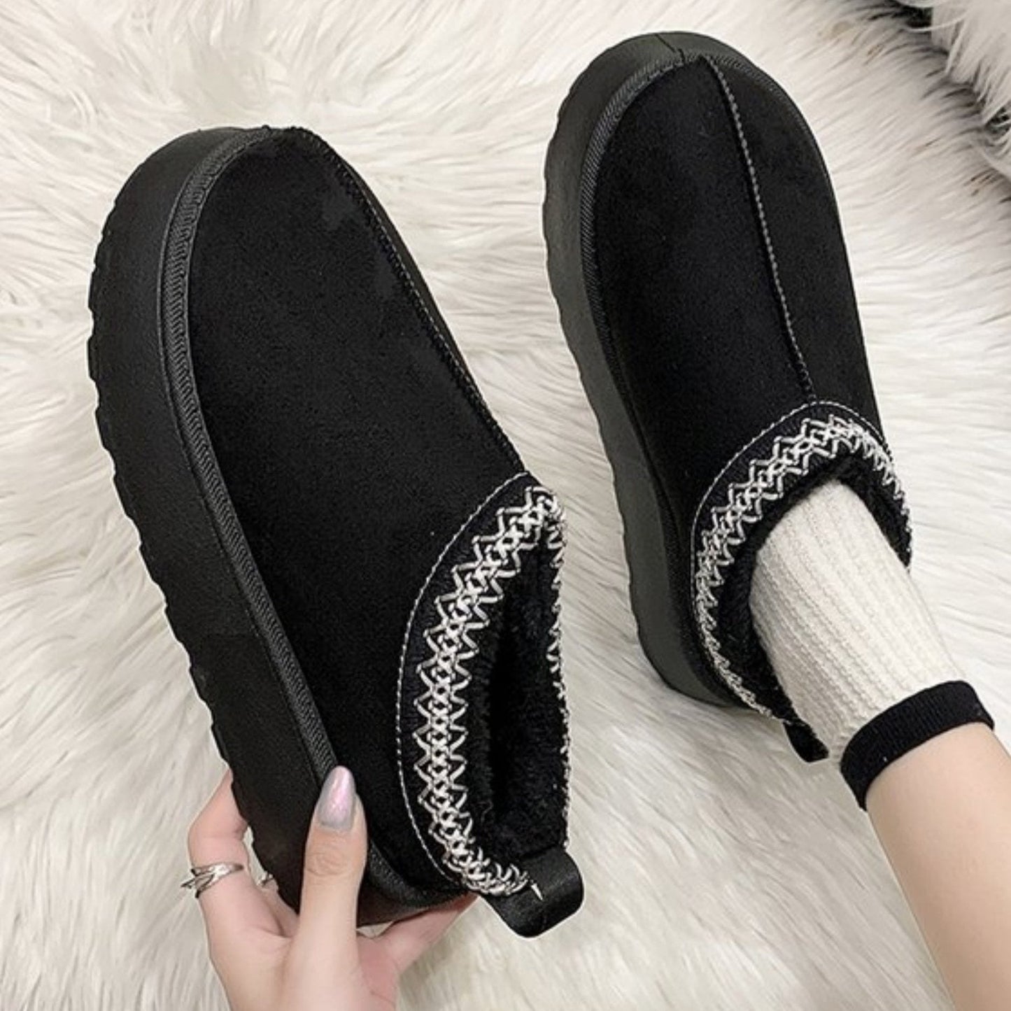 Women's thick-soled snow sheepskin boots