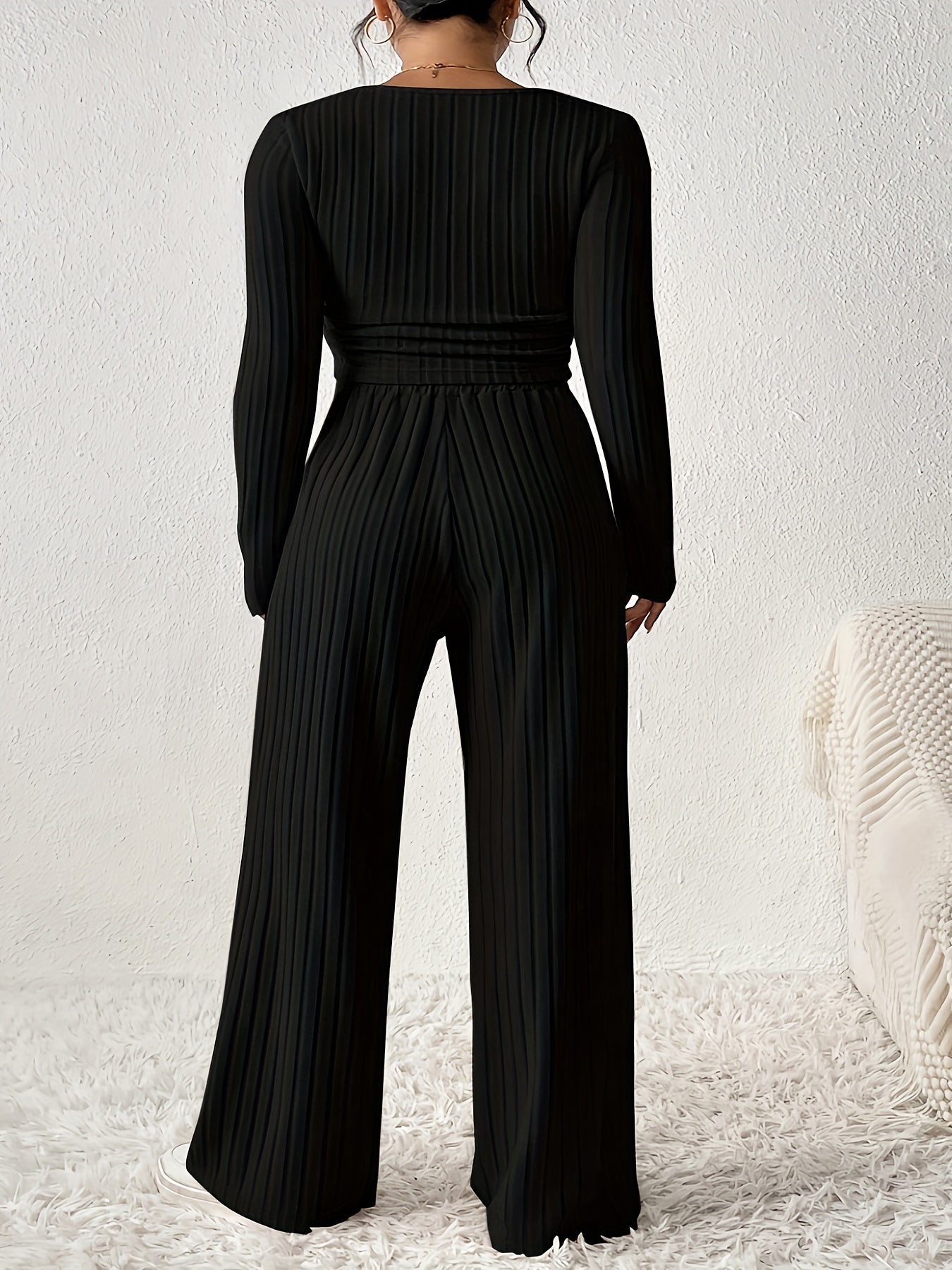 Two-piece ribbed crop top and wide-leg pants lounge set for women