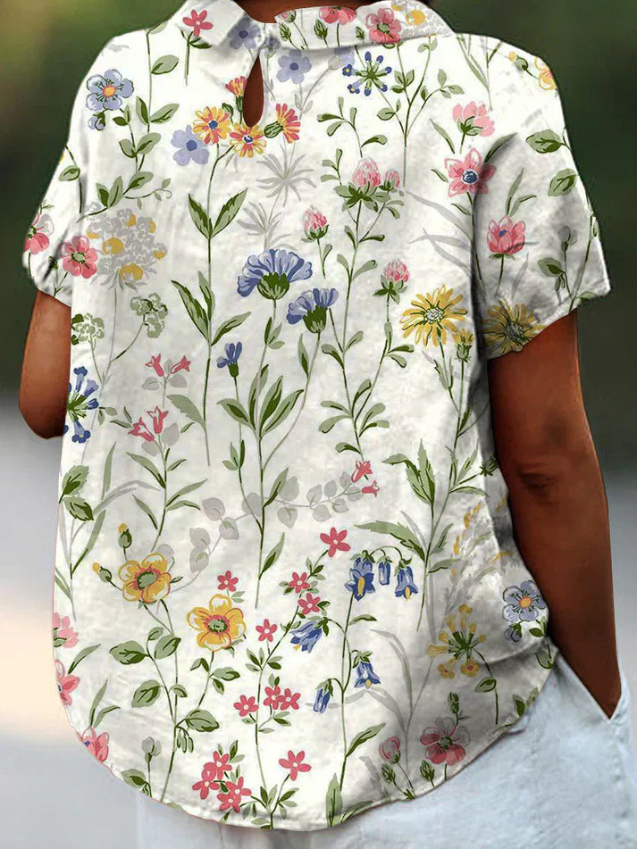 Women's vintage-inspired floral pattern shirt