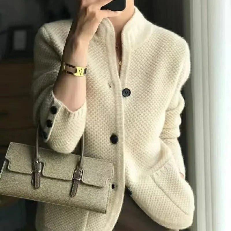 Women's Knitted Cardigan - Textured Knit - Button-Down - Relaxed Fit with Pockets