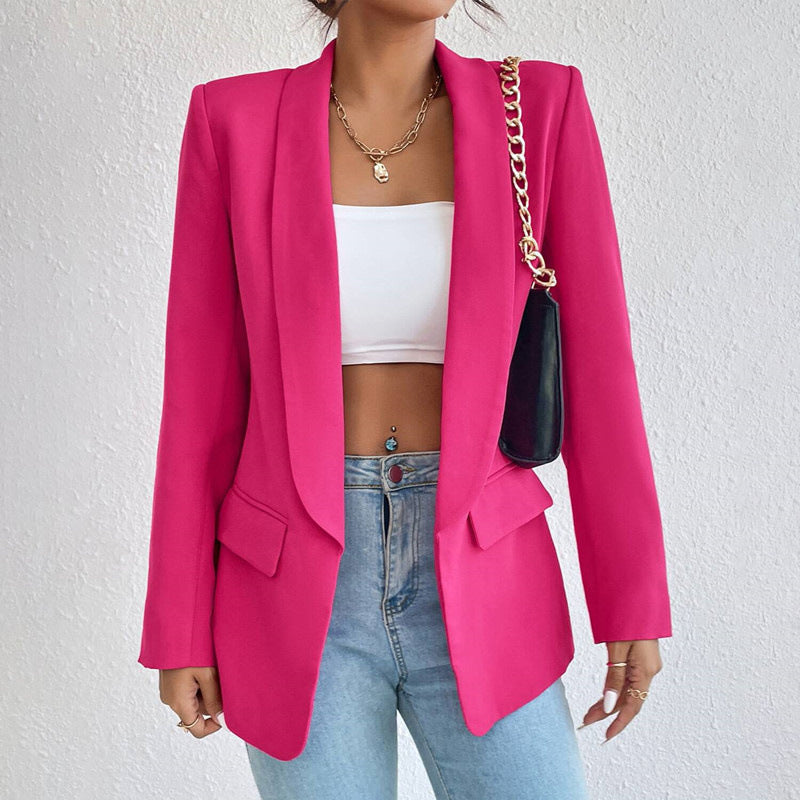 Single-button tailored blazer with flap pockets for women