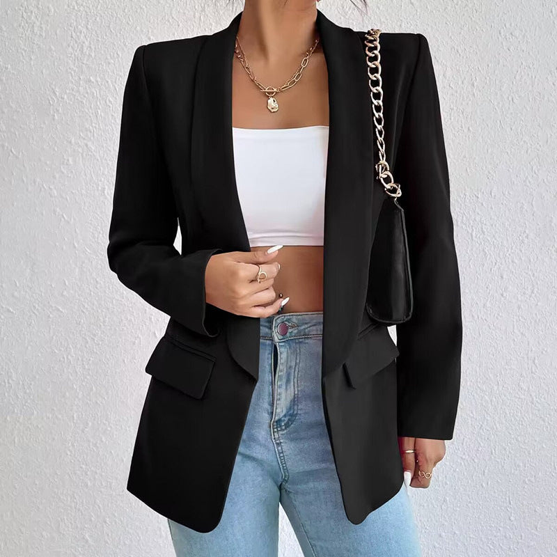 Single-button tailored blazer with flap pockets for women