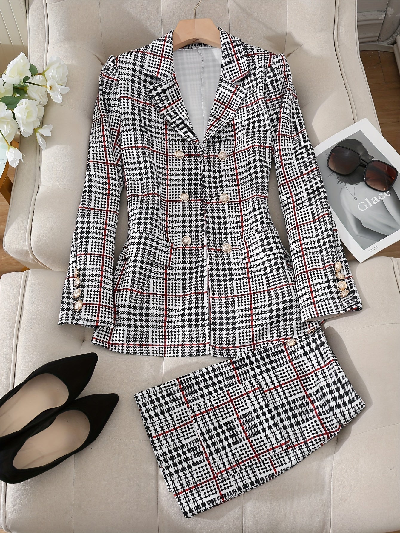 Two-piece plaid blazer and mini skirt set with gold buttons for women