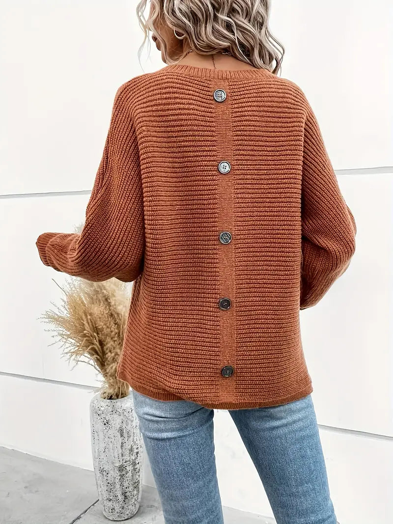 Women's elegant round neck sweater with batwing sleeves