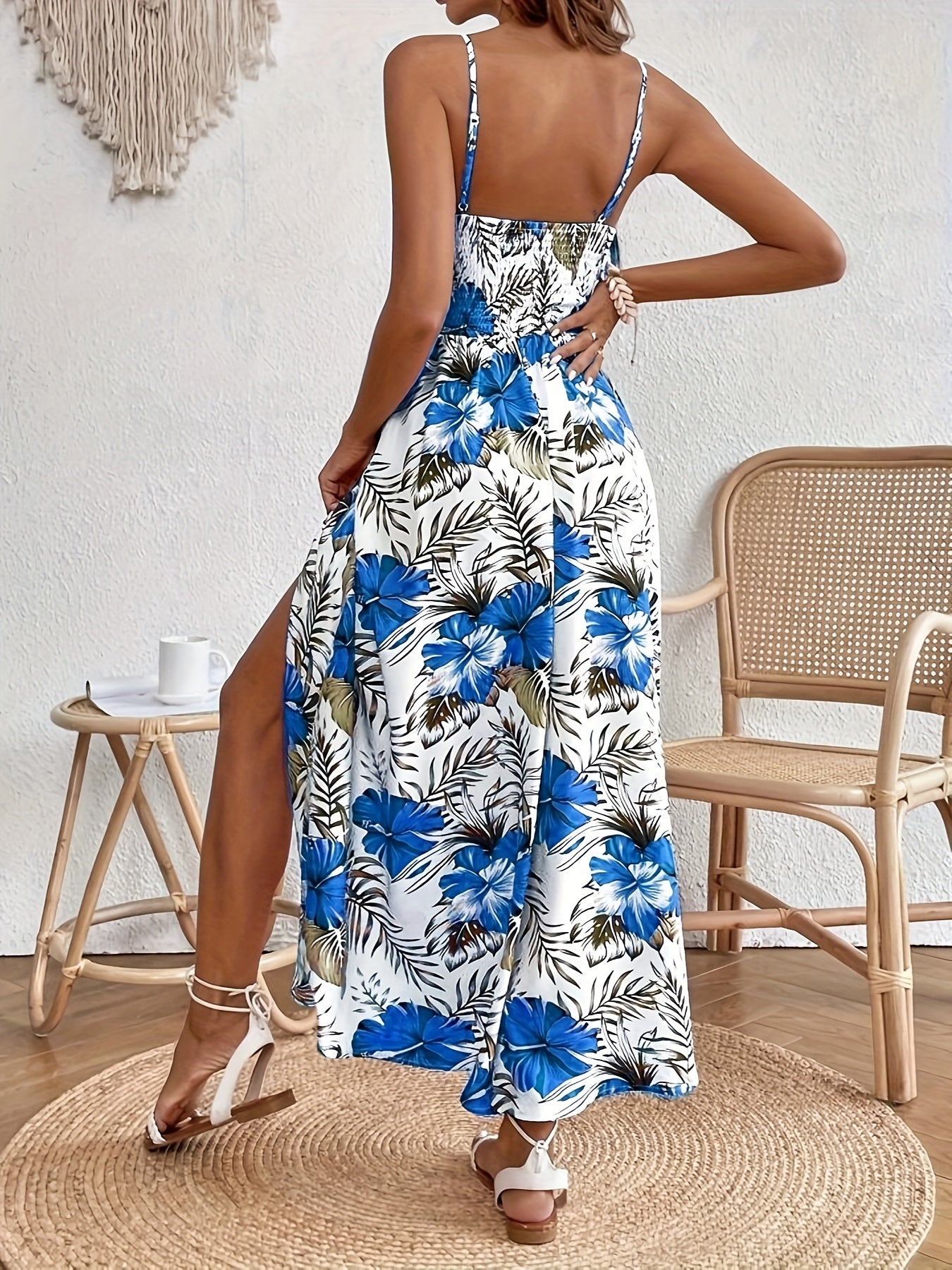 Floral print spaghetti strap dress with lace details for women