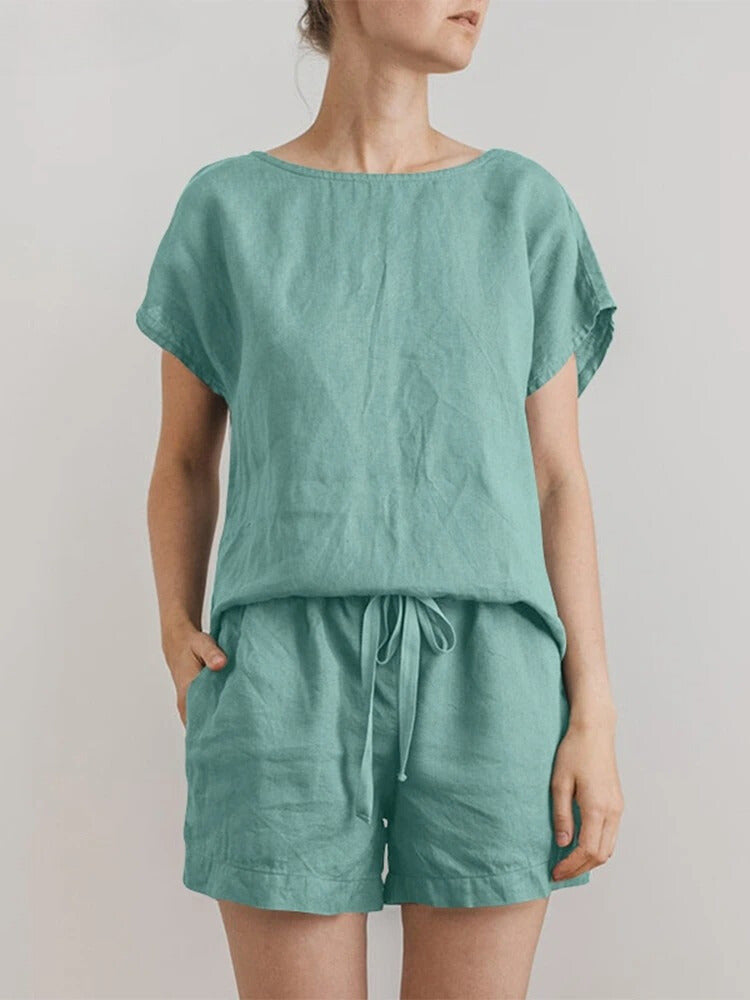Women’s Linen Two-Piece Set - Relaxed Fit Top and Adjustable Waist Shorts