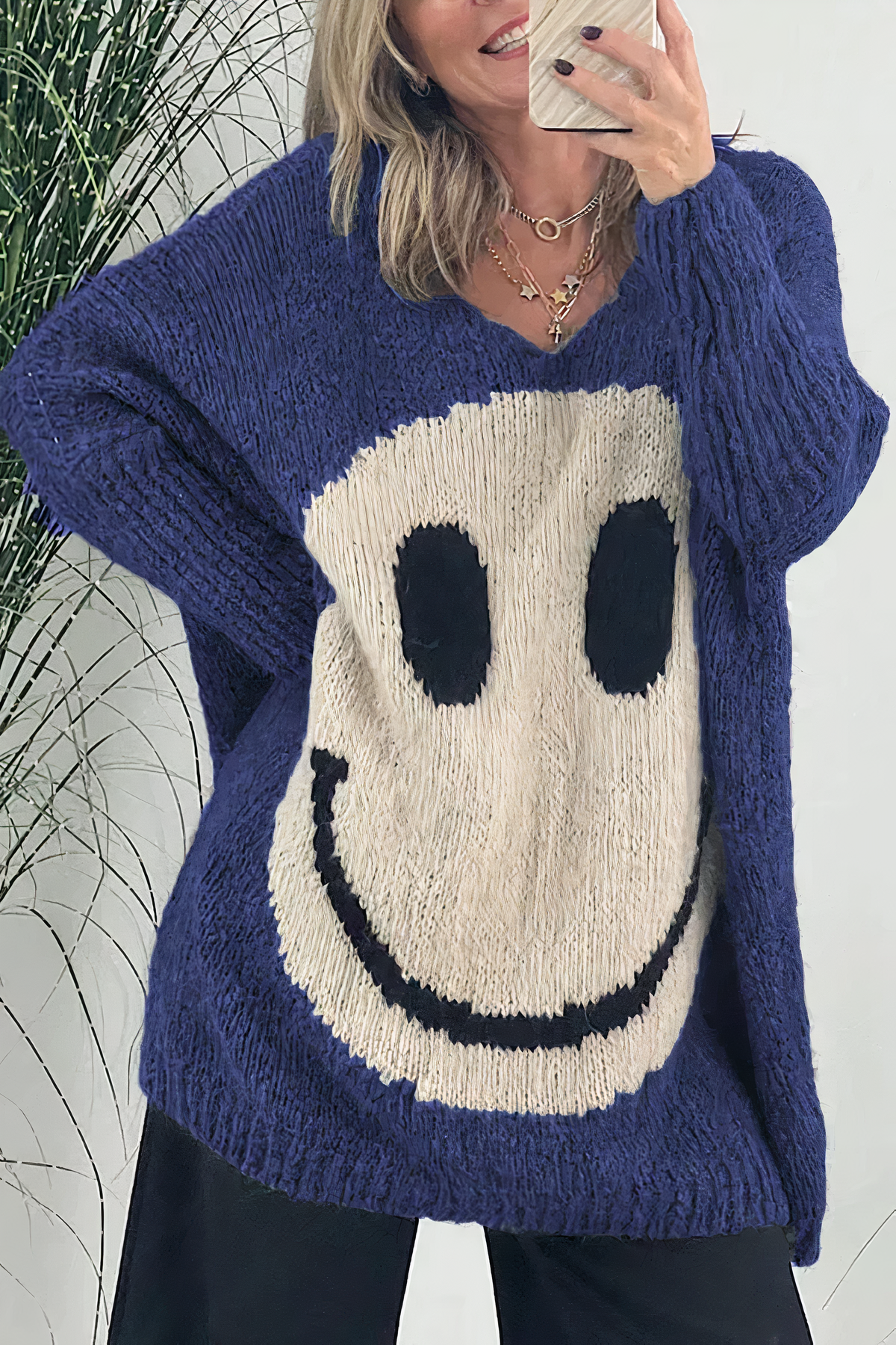 Women's oversized smiley sweater