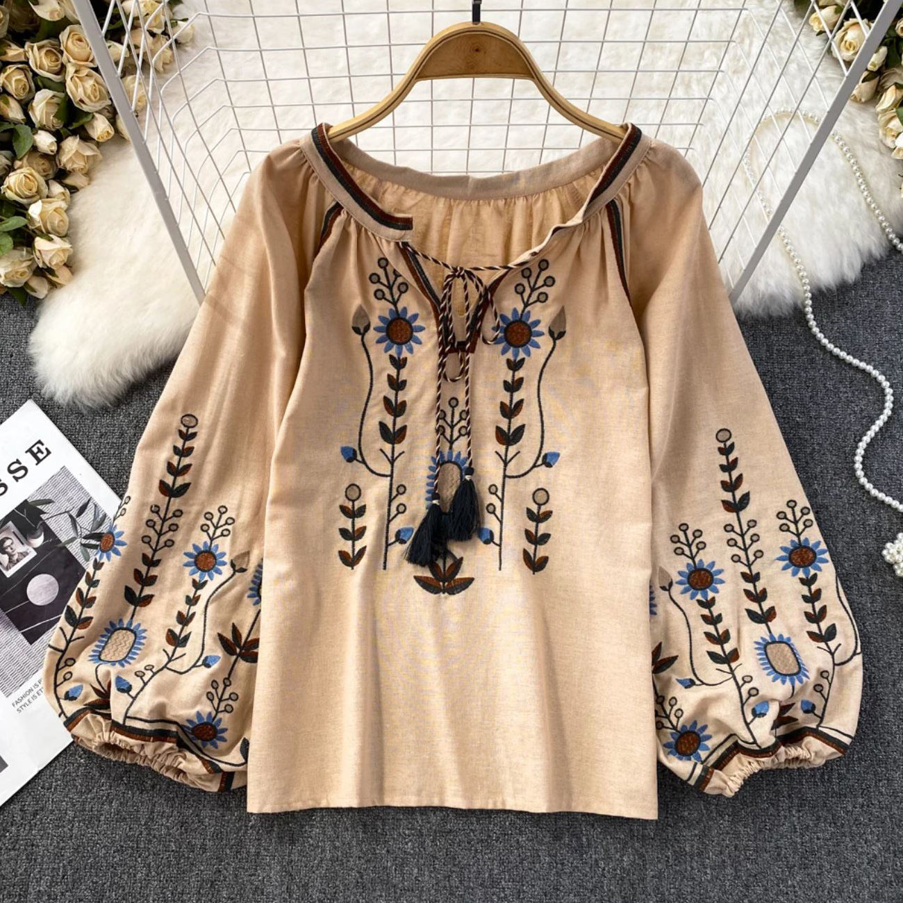 Women's retro loose boho tassel balloon sleeve round neck top