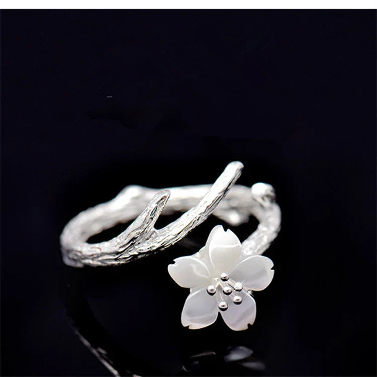 Vintage White Jade Ring