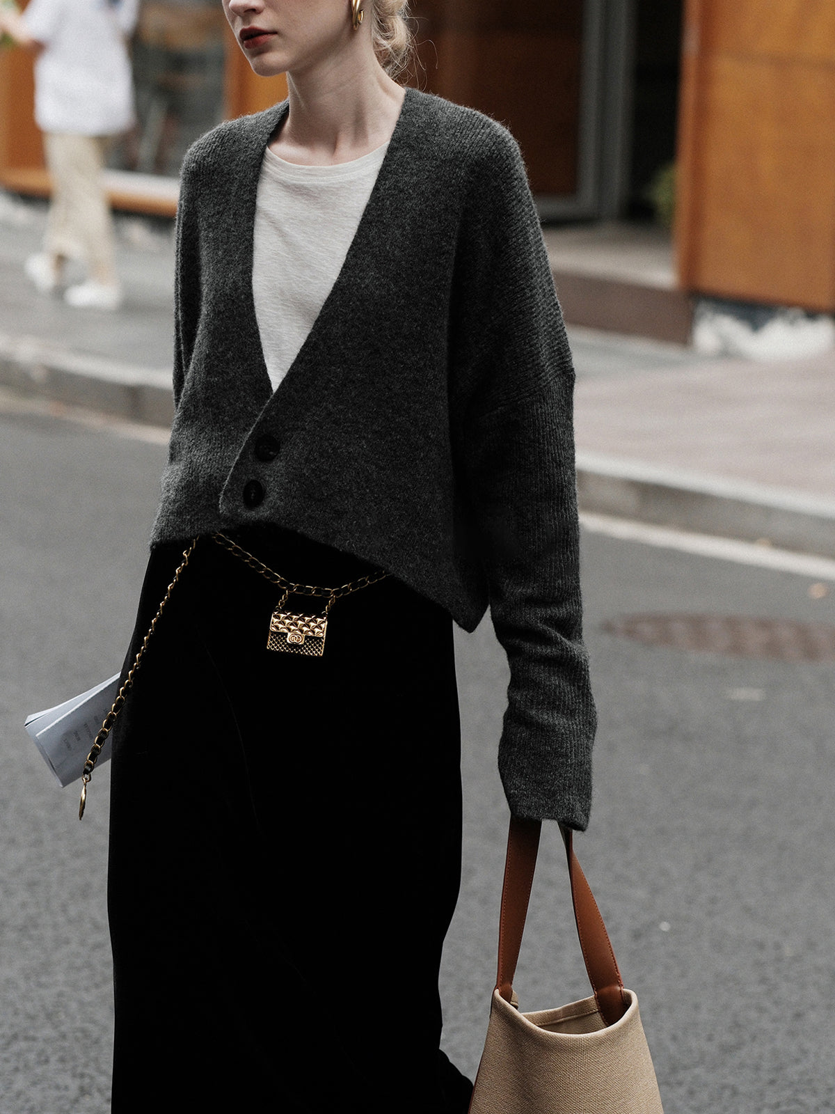 Women's Cropped Cardigan - Soft Knit - Oversized Fit - Button Front - V-Neck