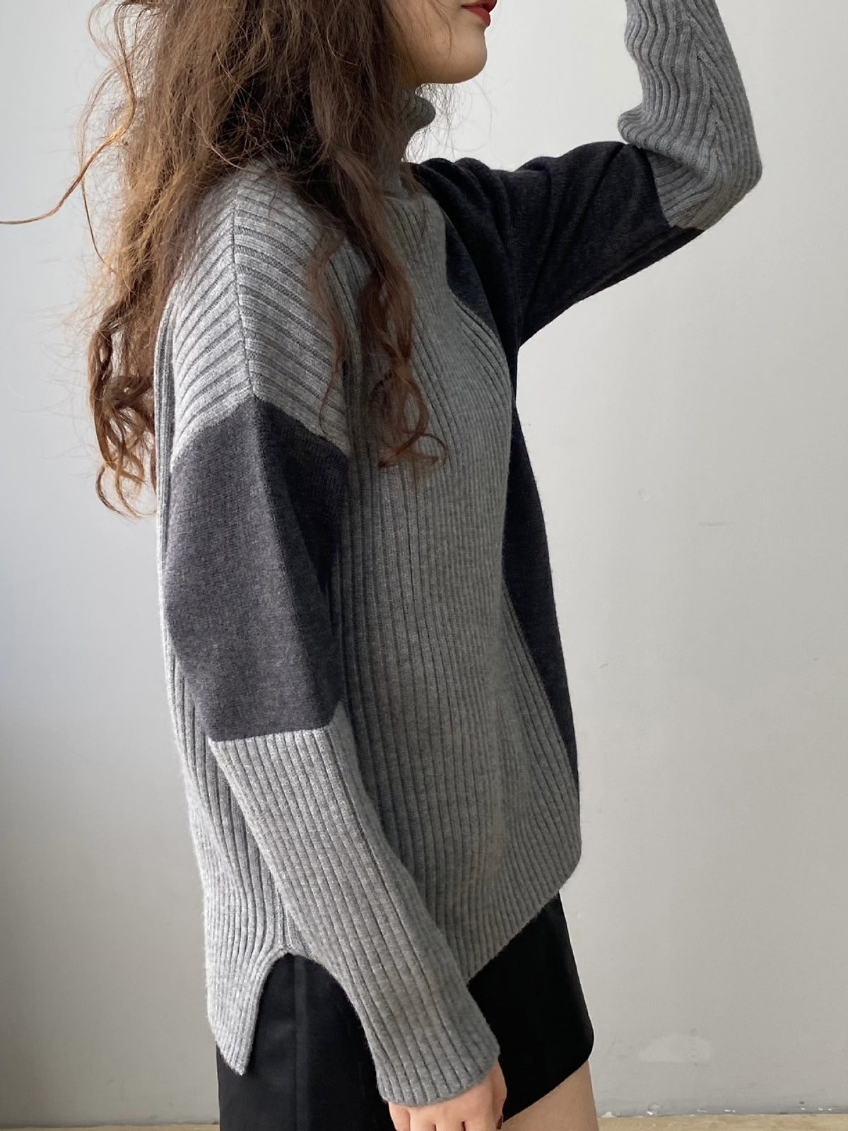 Two-Tone Ribbed Knit High Neck Sweater
