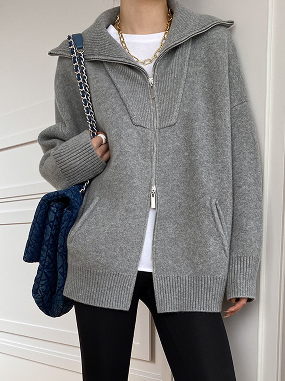 Women's oversized open collar cardigan with front pocket