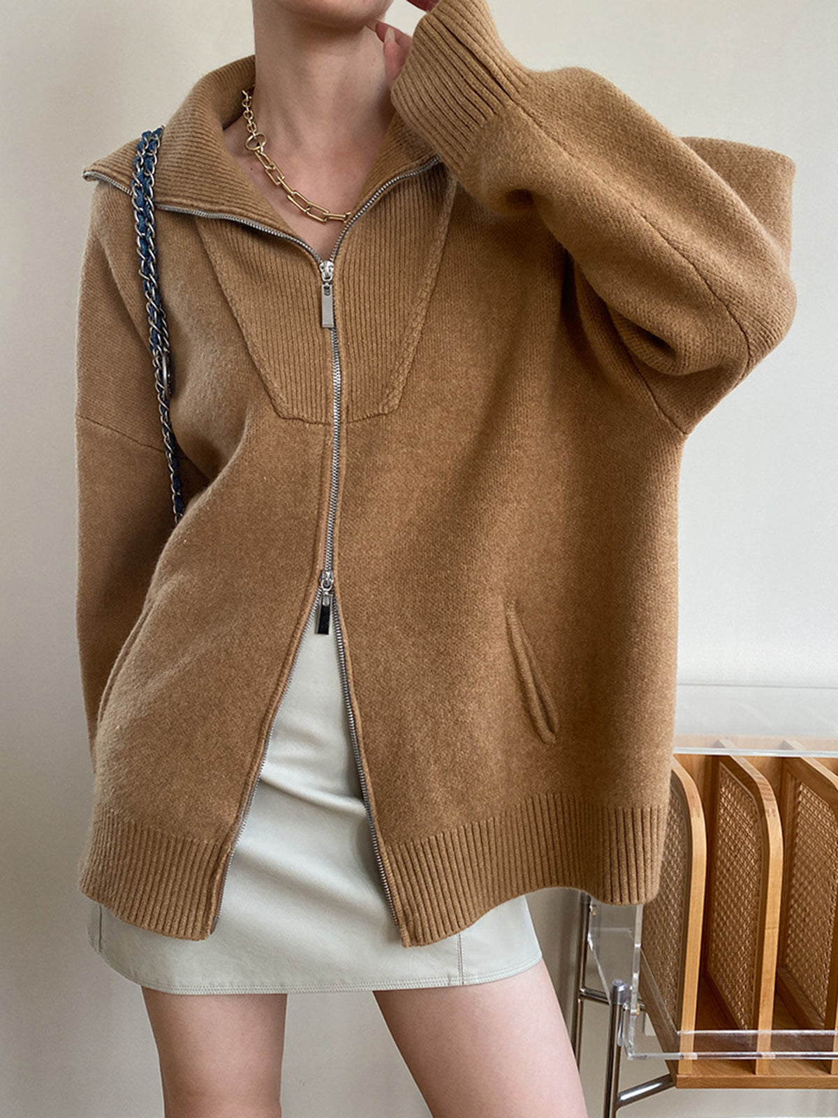 Women's oversized open collar cardigan with front pocket