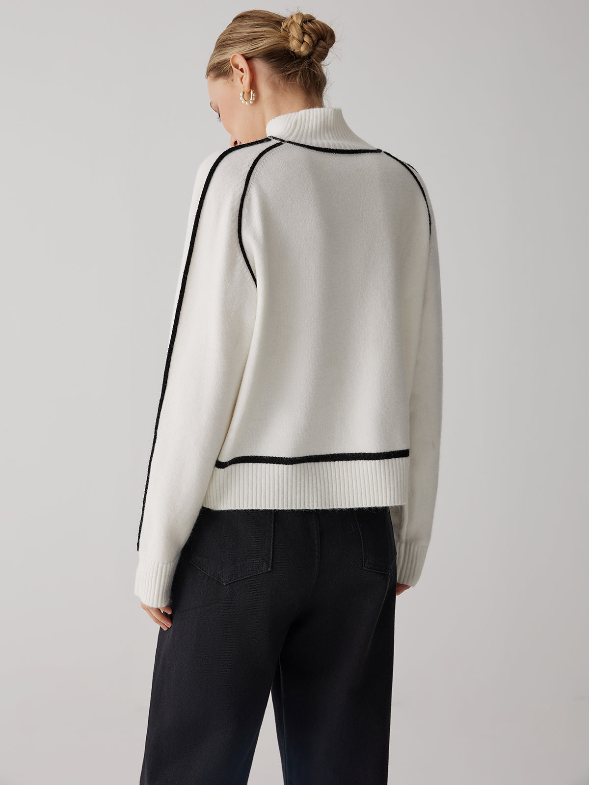 Stylish turtleneck long sleeve sweater with black striped design