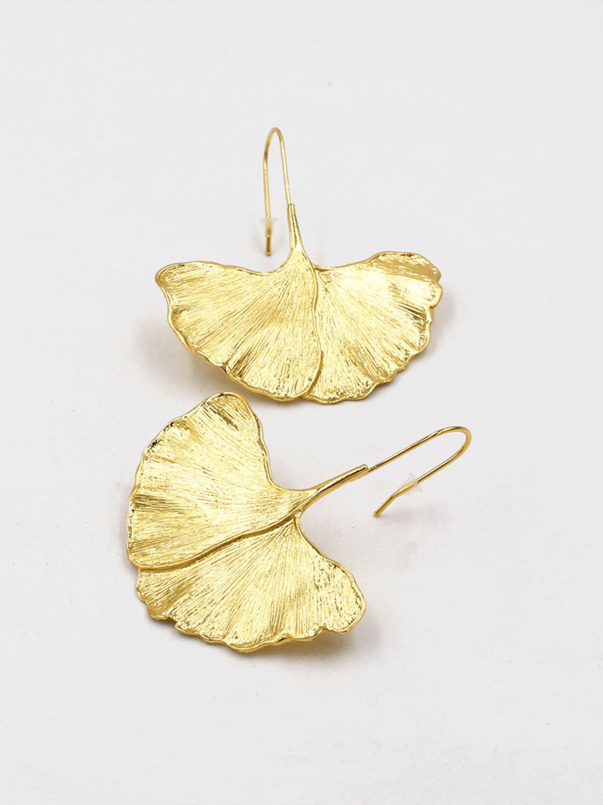 Lightweight Ginkgo Leaf Drop Earrings