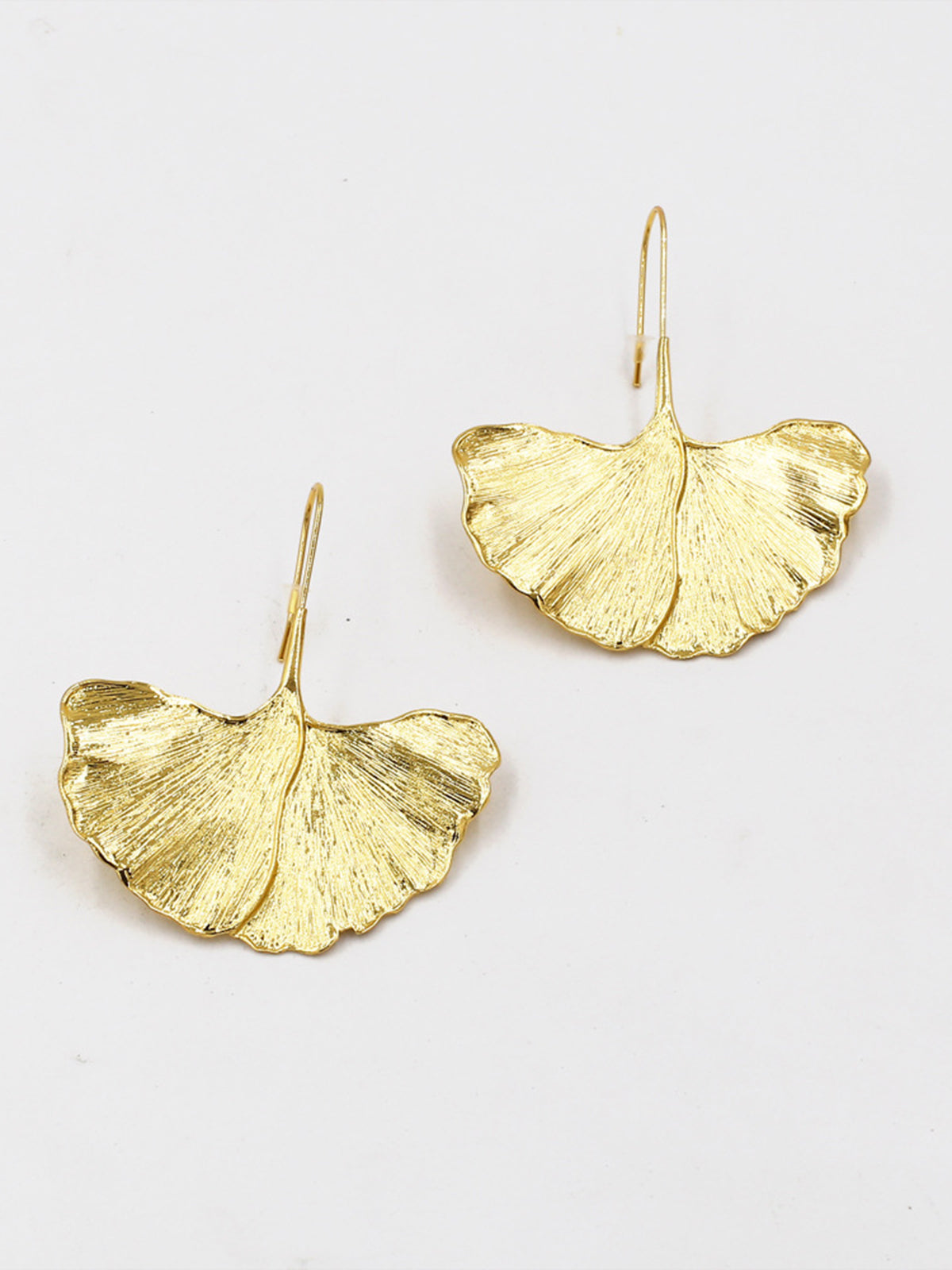 Lightweight Ginkgo Leaf Drop Earrings