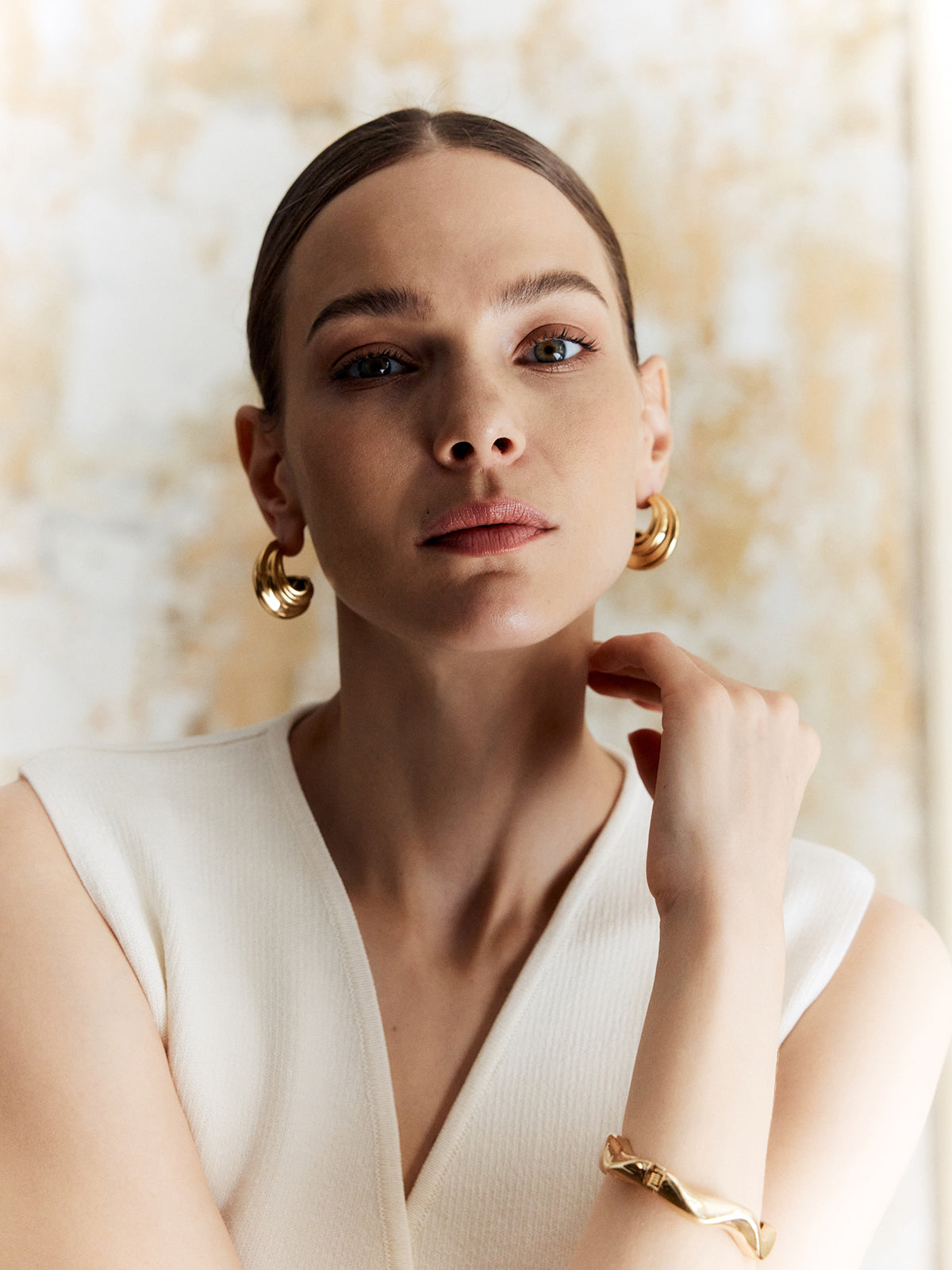 Elegant Snail Style Kina Earrings