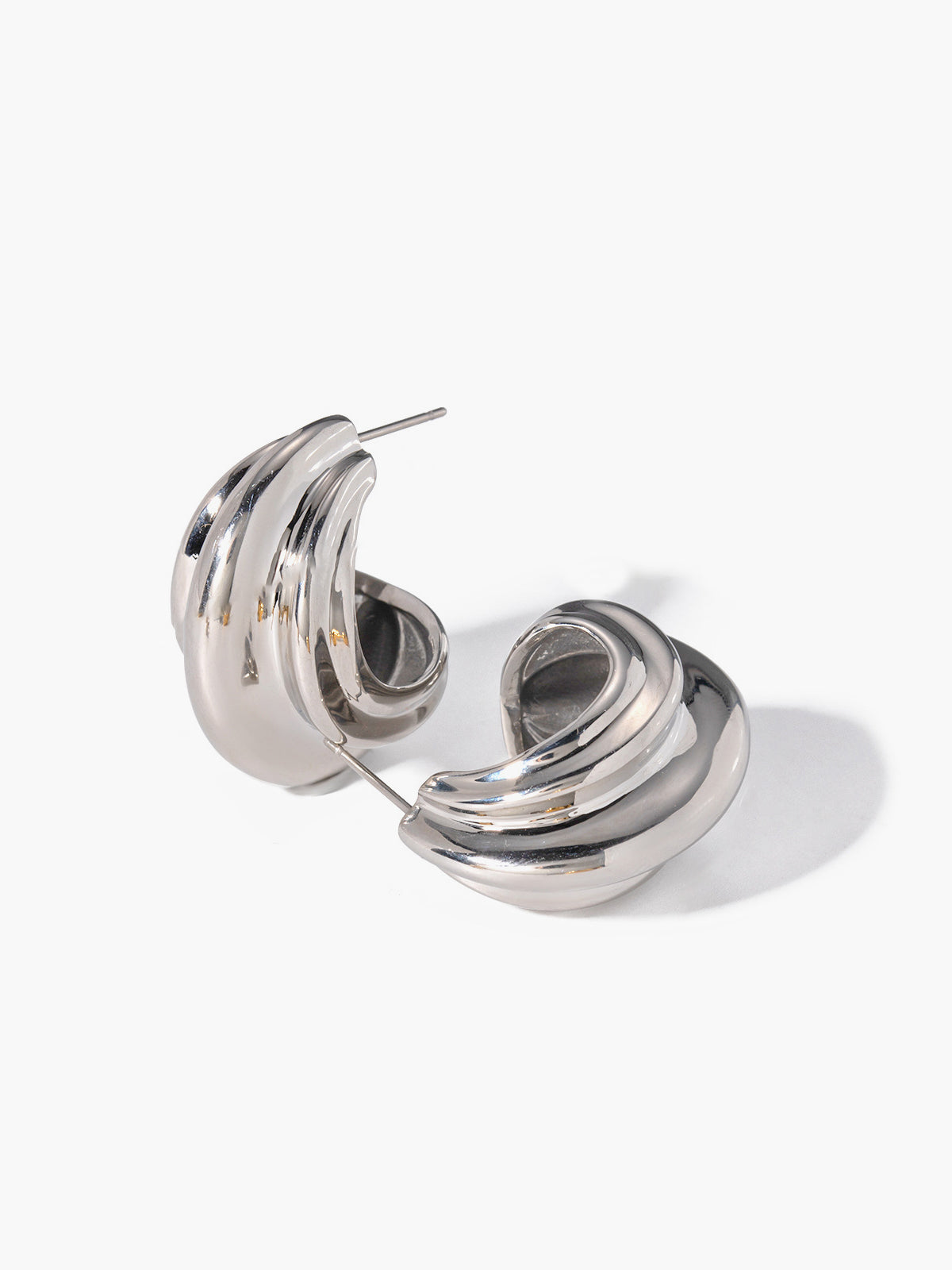 Elegant Snail Style Kina Earrings