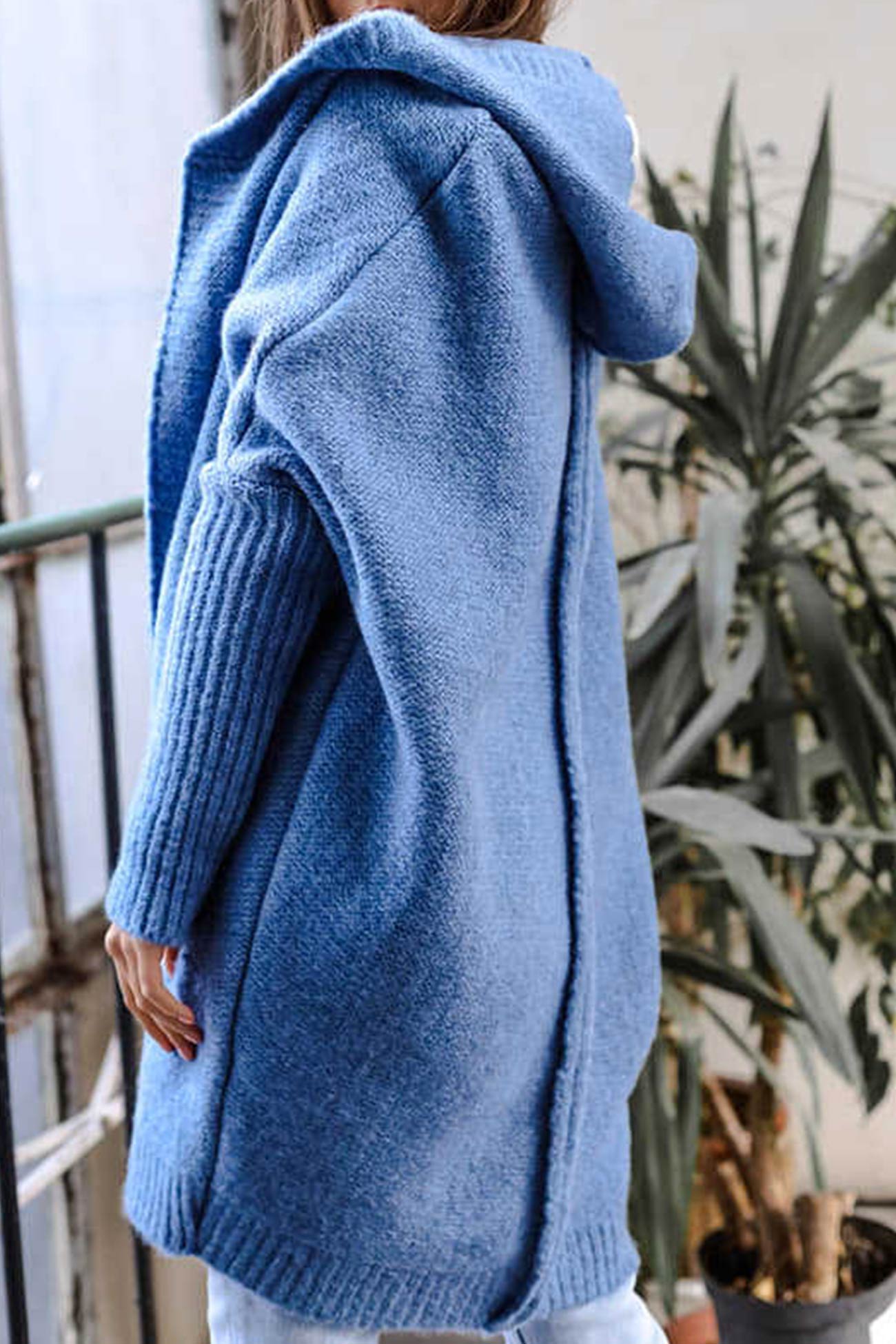 Women’s Oversized Cardigan - Chunky Knit - Long Sleeve - Relaxed Fit - Cozy Layering