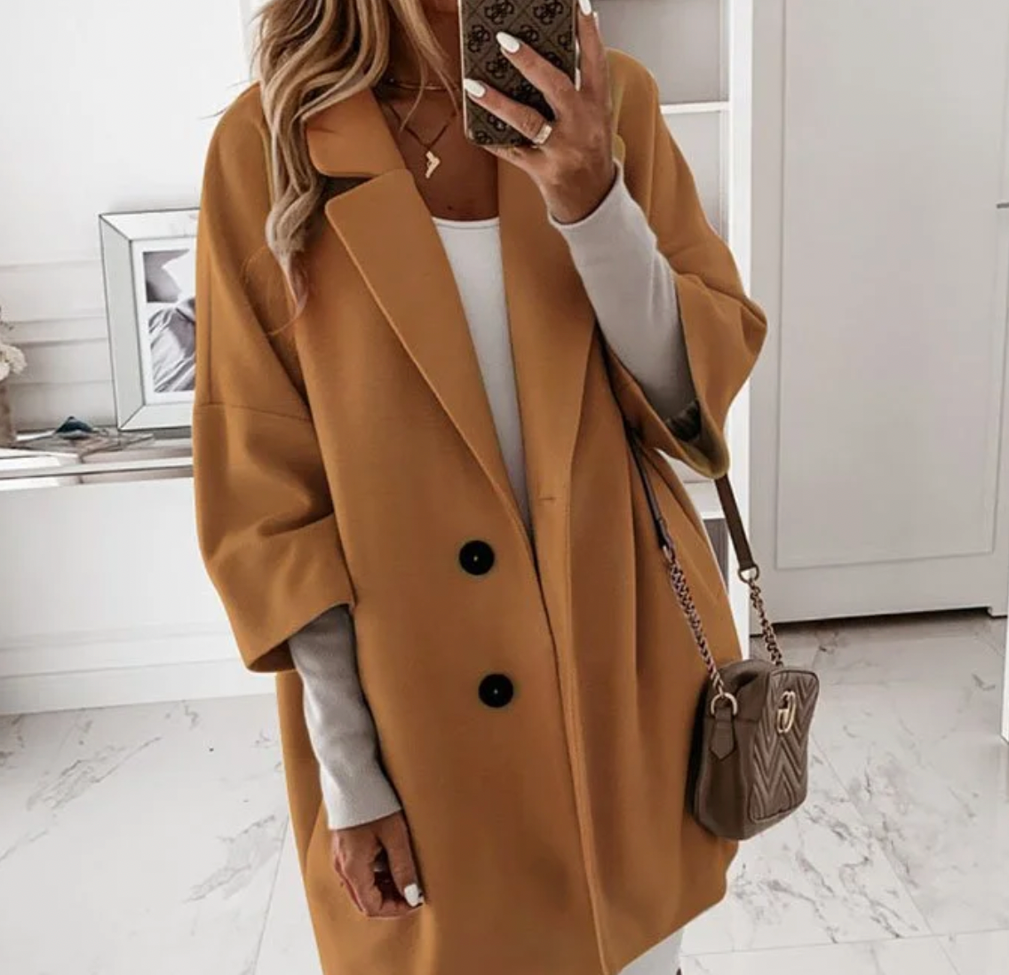 Women's stylish long loose coat for autumn with button