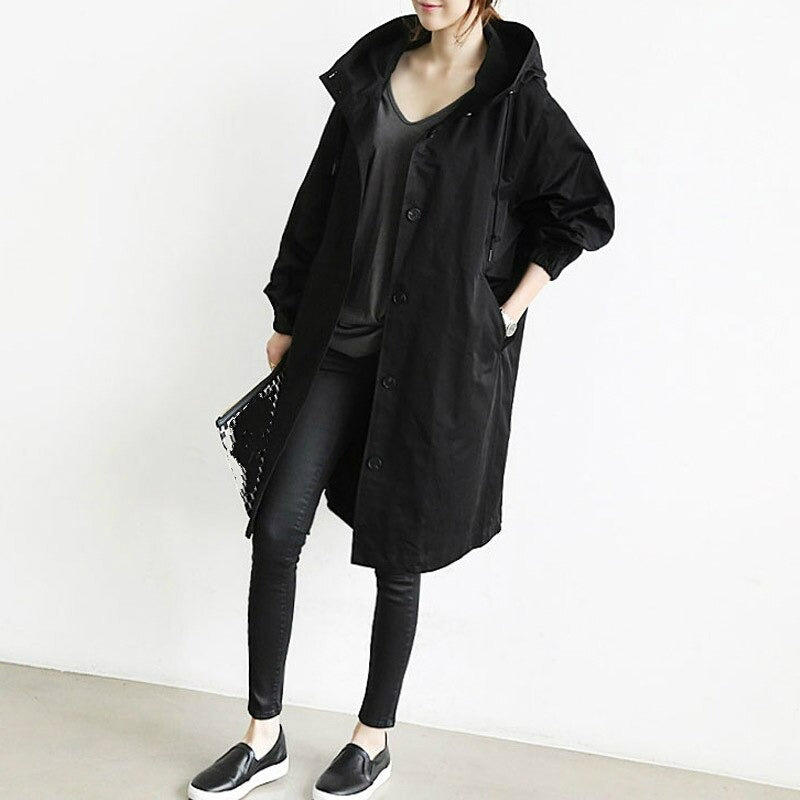 Women's elegant and water-repellent trench coat