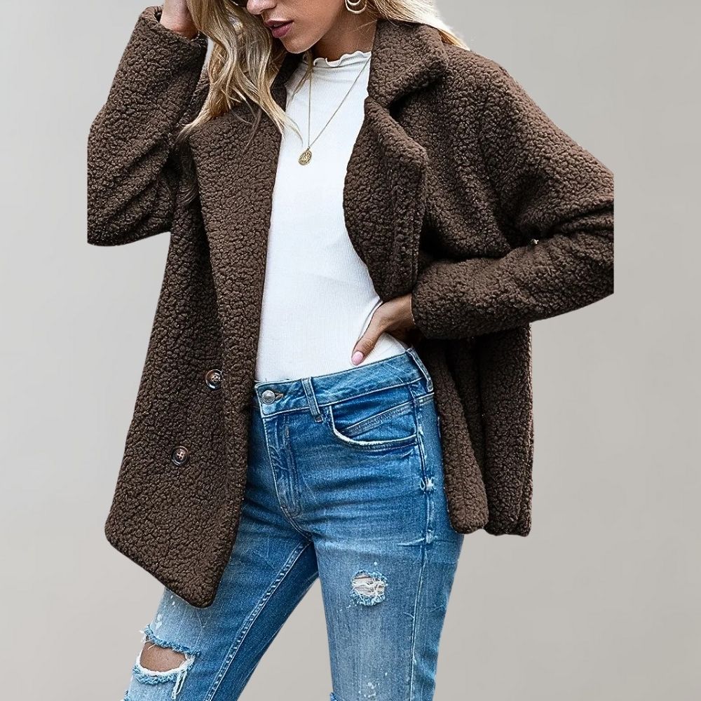Women's buttoned plush lapel coat
