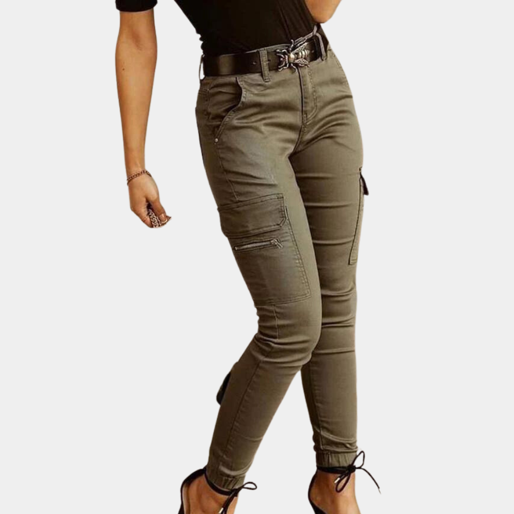 Women’s mid-waist trousers with button closure and cuffed pockets