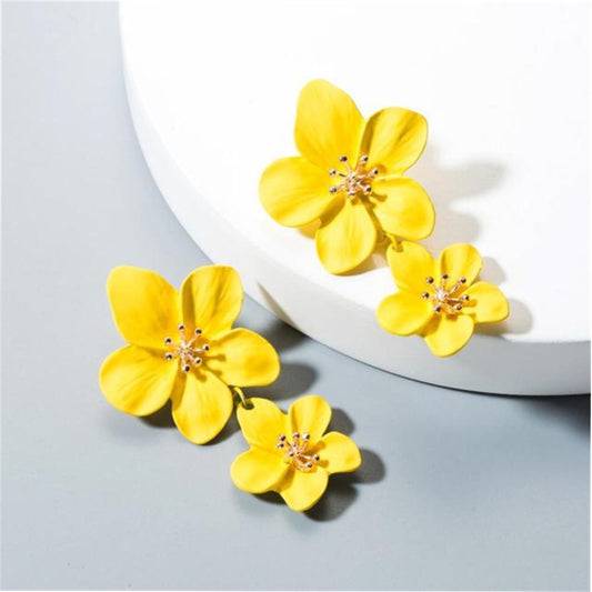 Lightweight Floral Petal Dangle Statement Earrings