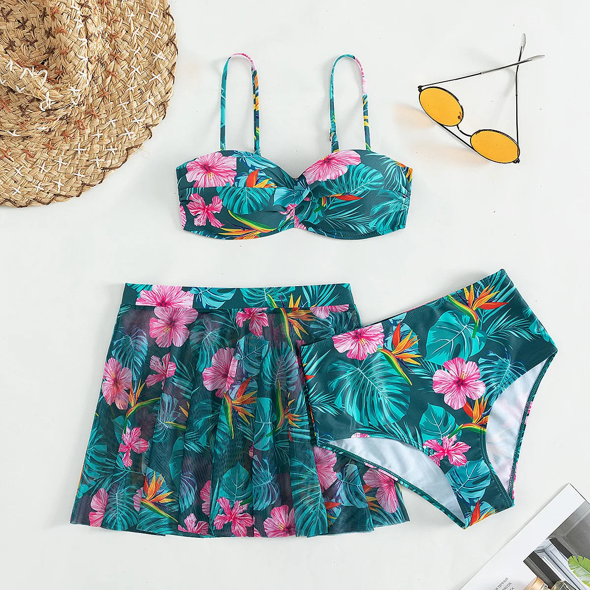 Women's Two-Piece Outfit - Crop Top & A-Line Skirt - Tropical Floral Print