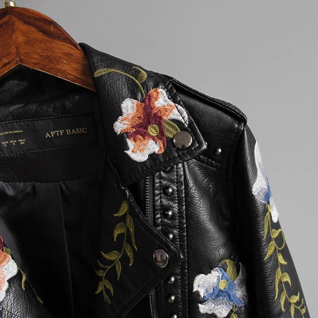 Women's short polyurethane leather jacket