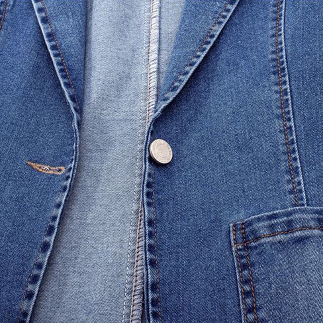 Slim fit solid color denim jacket for women