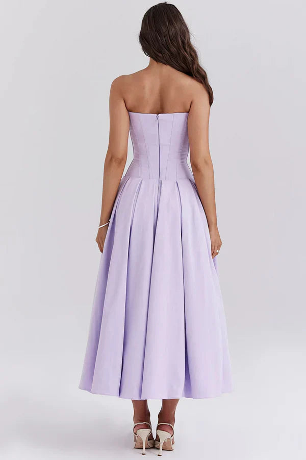 Women's Strapless Evening Gown - Sweetheart Neckline - Fitted Bodice - A-Line Silhouette