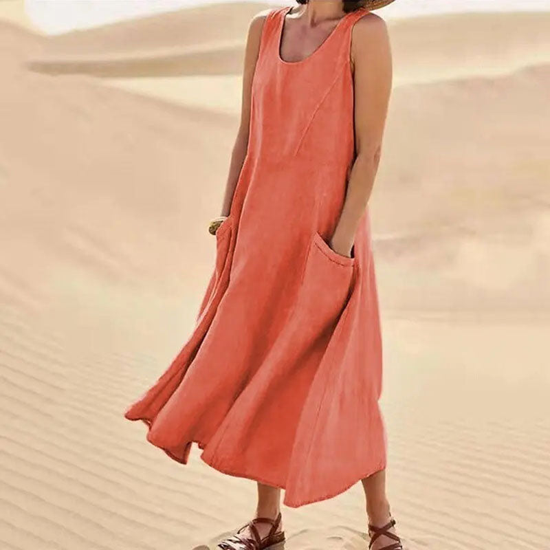 Women's Maxi Dress - Sleeveless A-Line - Scoop Neck - Flowing Casual Fit with Pockets