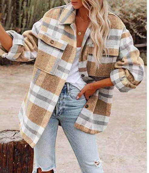 Women's checked jacket with front pocket