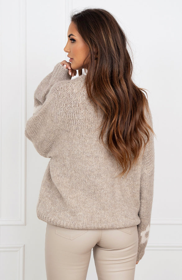 Women's luxurious floral print sweater